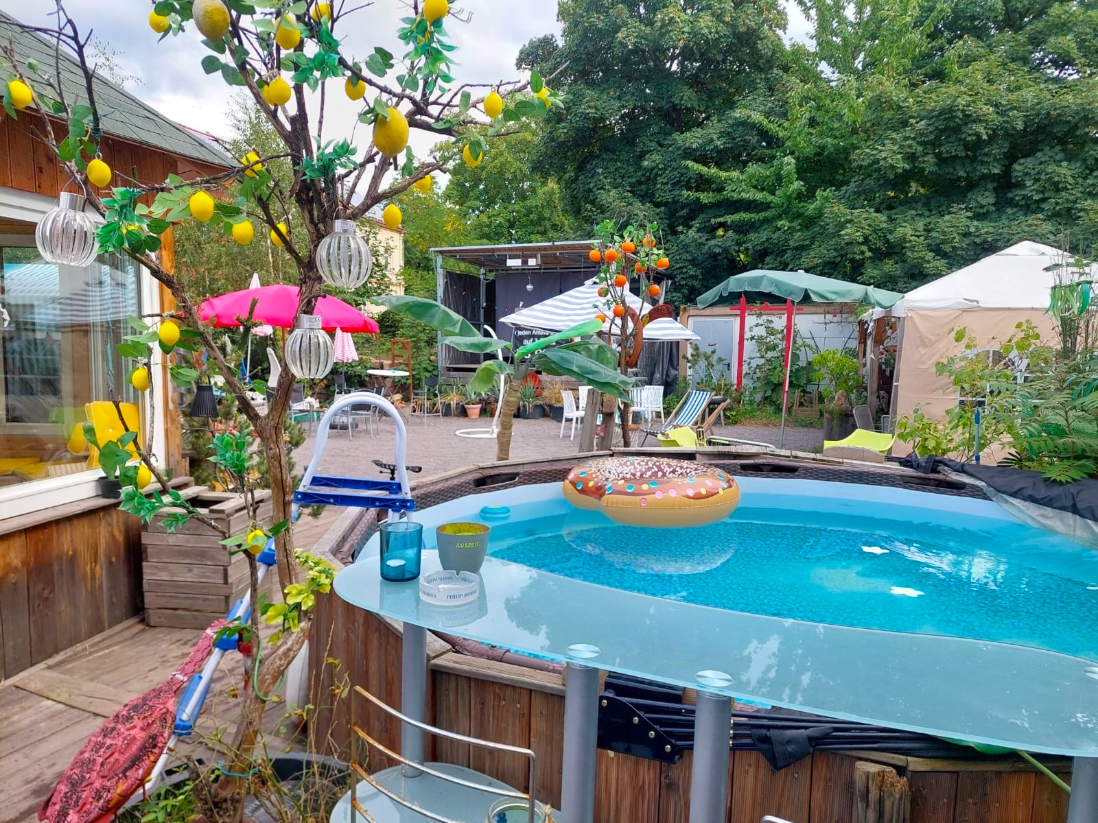 Pool 1